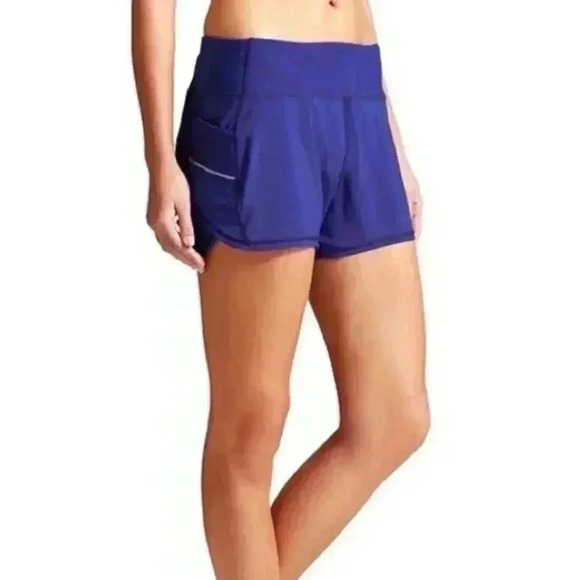Athleta Ready Set Go Mid Rise  Shorts. Ladies size S - Picture 2 of 8